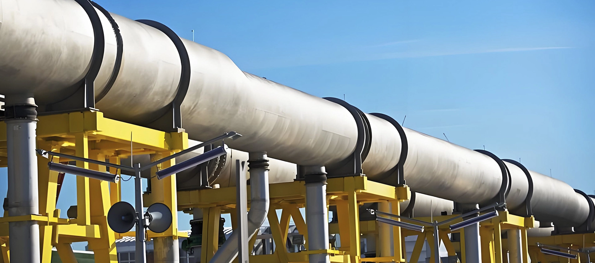 Pipe & Pipe Fittings from Silver Valley
