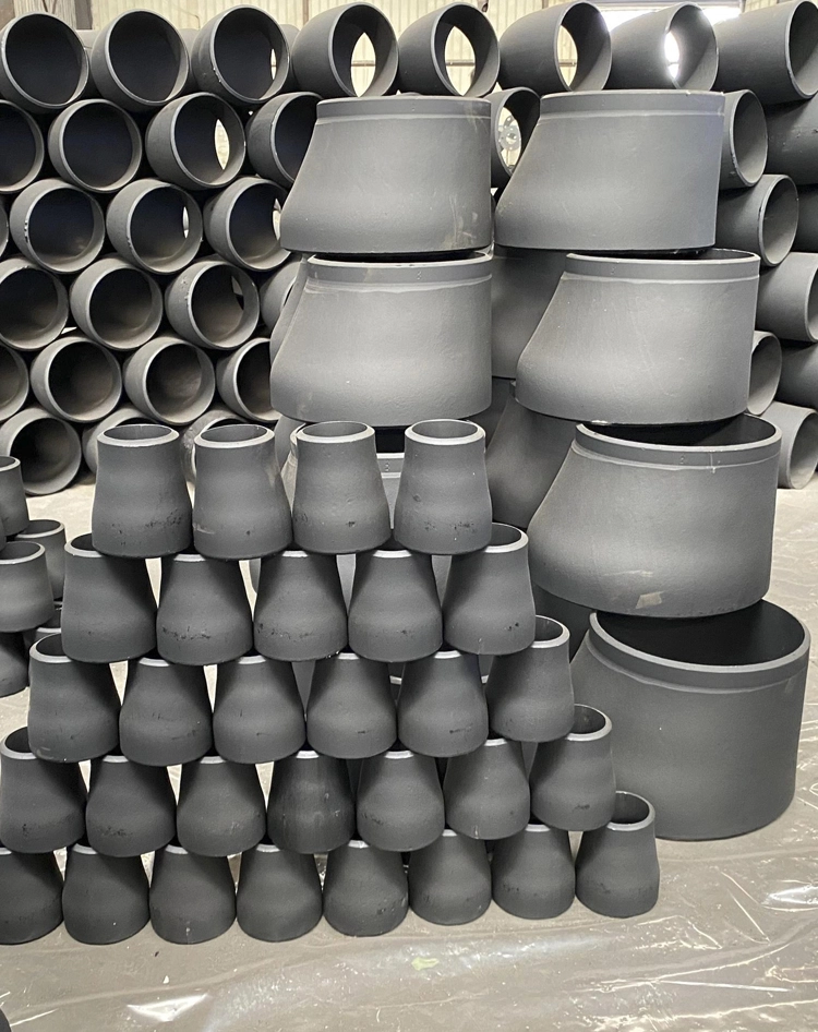 What are the advantages of reducers in pipeline systems?