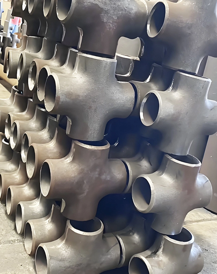 What are the connection methods of pipe fittings?