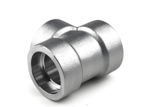 socket-weld-tee
